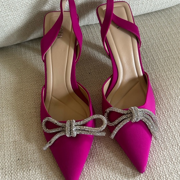 Zara Fuchsia Slingback Heels with Silver Bow 10 NEW - Picture 1 of 7